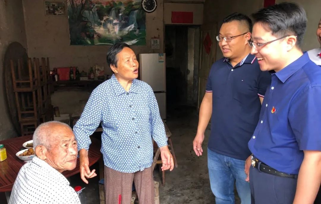 飲水思源，不忘社會(huì)責(zé)任——迅實(shí)科技情系家鄉(xiāng)公益行_浙江迅實(shí)科技有限公司_548302312.jpeg
